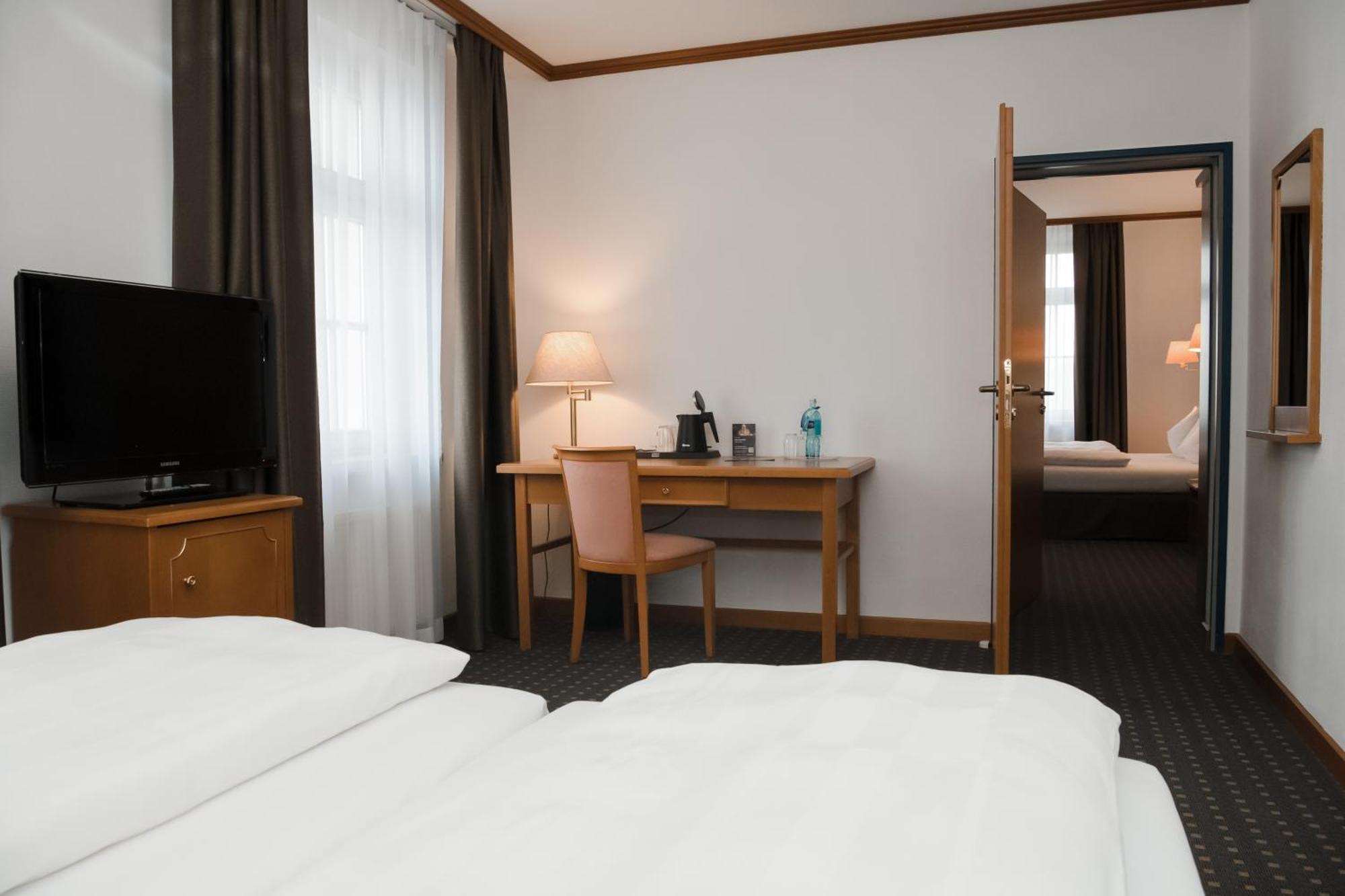 Hotel Alekto Freiberg Buitenkant foto