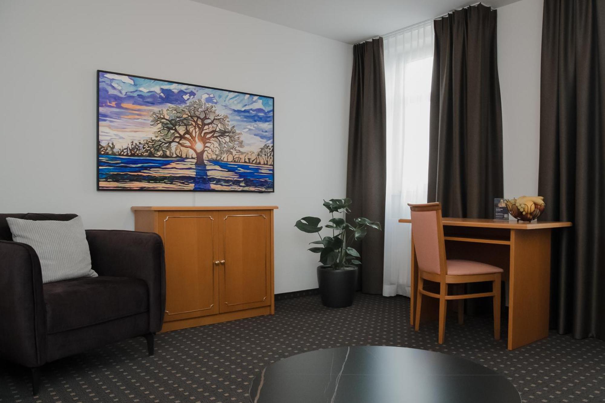 Hotel Alekto Freiberg Buitenkant foto