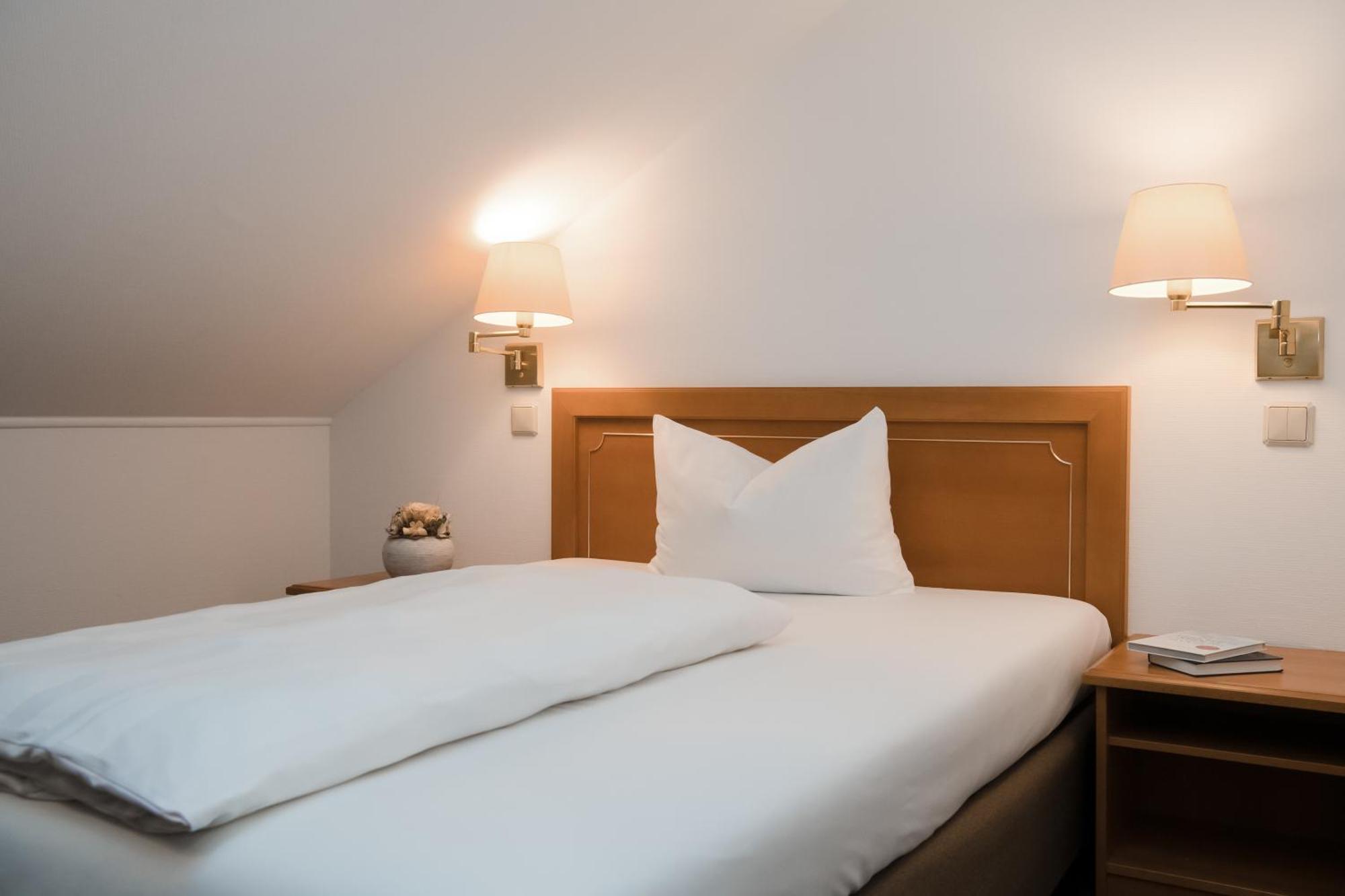 Hotel Alekto Freiberg Buitenkant foto