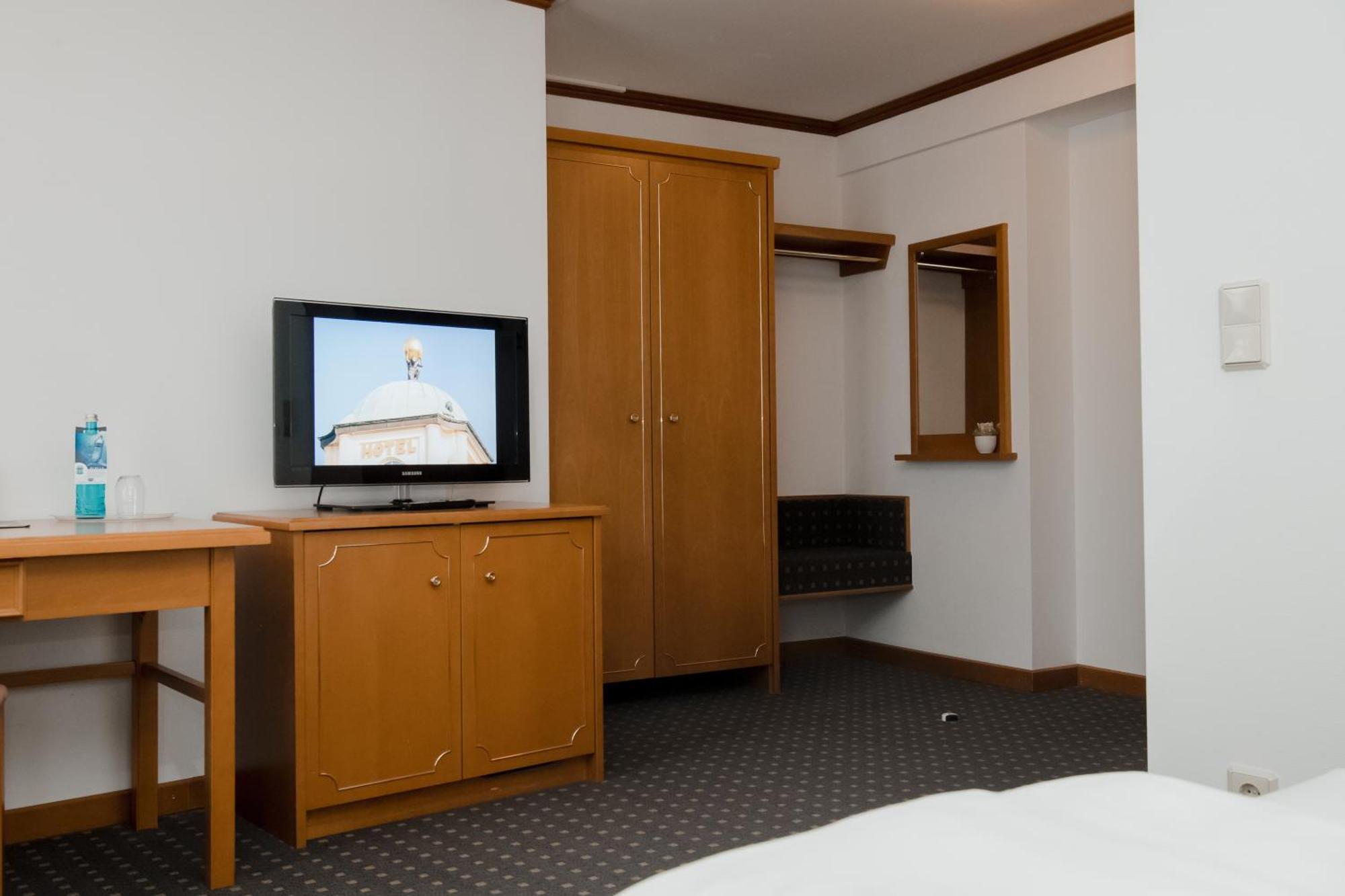 Hotel Alekto Freiberg Buitenkant foto