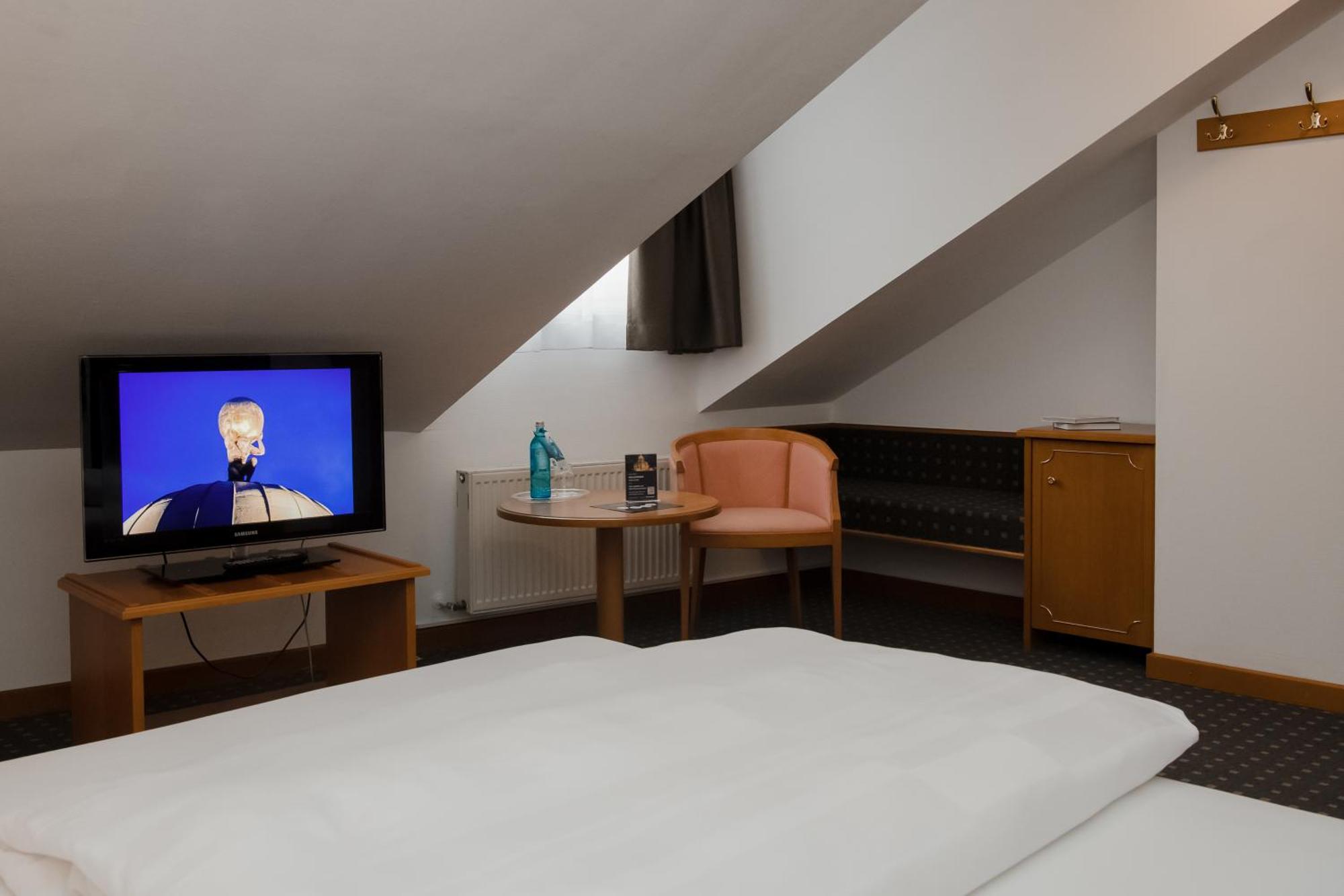Hotel Alekto Freiberg Buitenkant foto