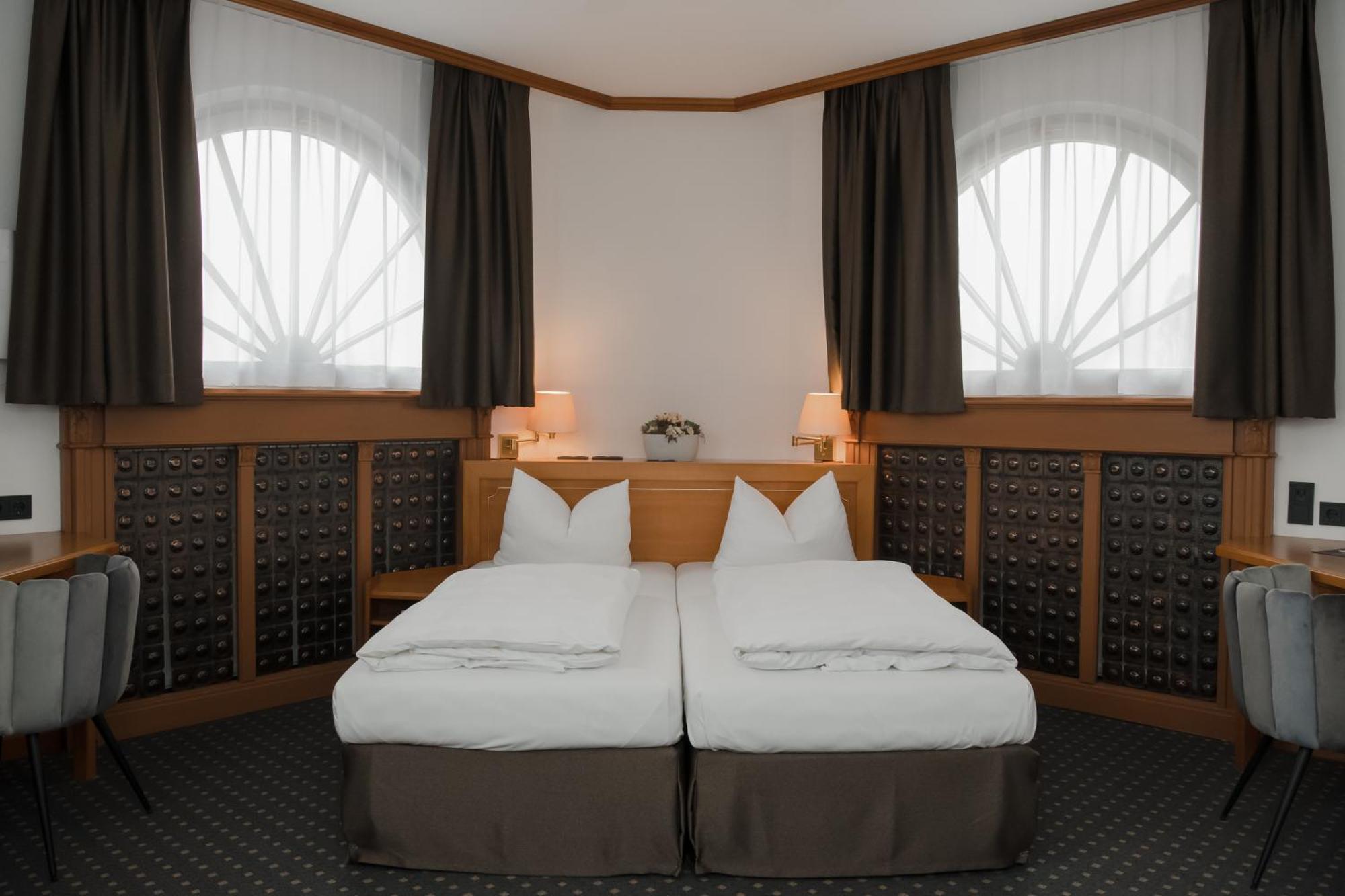 Hotel Alekto Freiberg Buitenkant foto